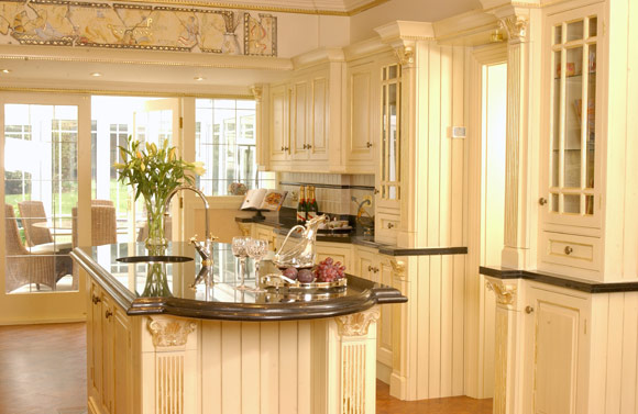 traditional-HANDMADE-exclusive-broadway-kitchen-IMAGE-6